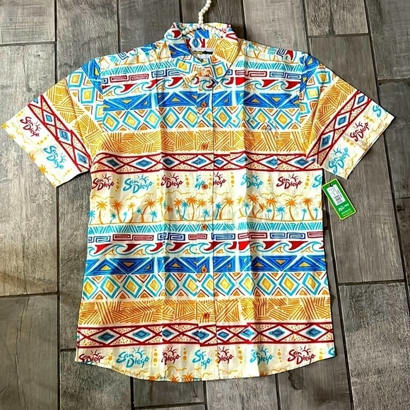 Tipsy Elves Other - Tipsy elves San Diego travel Hawaiian short sleeve button-down shirt XL new
